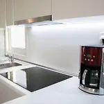 Ferienhaus Floating House - Marina Relax