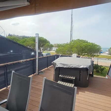 Floating House - Marina Relax Holiday home *