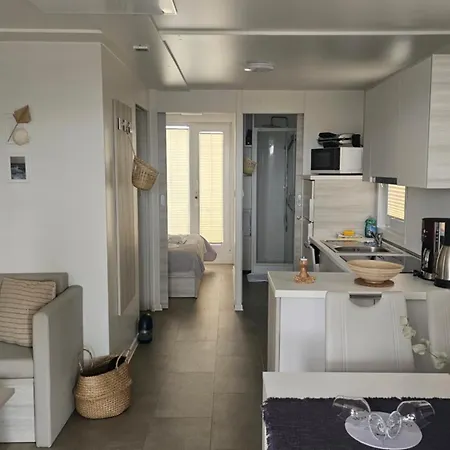 Floating House - Marina Relax Πορτορόζ