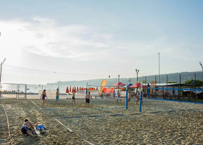 Floating House - Marina Relax بيت للعطل *