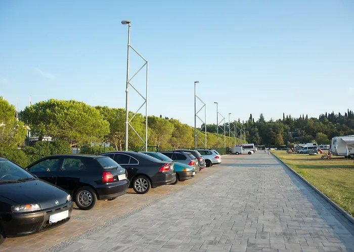Floating House - Marina Relax Hébergement de vacances *