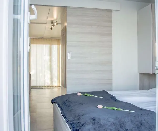 Floating House - Marina Relax * Порторож