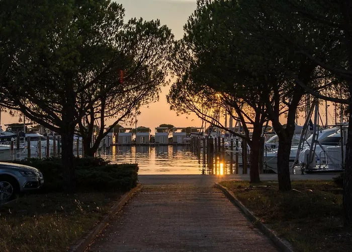 Floating House - Marina Relax Порторож