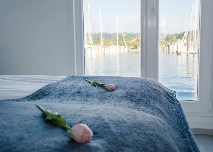 Floating House - Marina Relax *